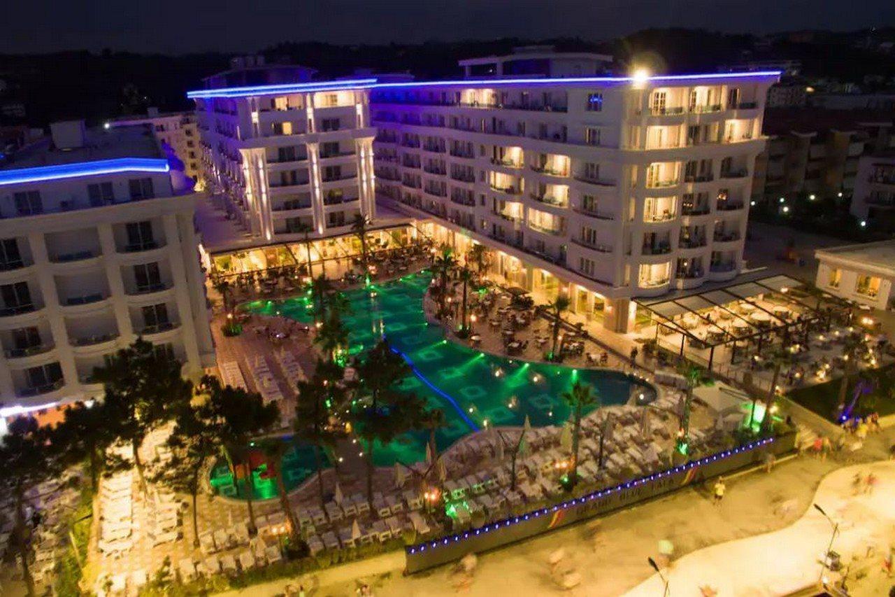 Grand Blue Fafa Resort & Spa Durres Exterior photo
