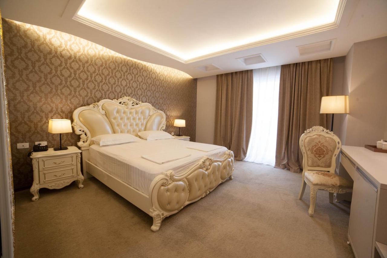 Grand Blue Fafa Resort & Spa Durres Exterior photo