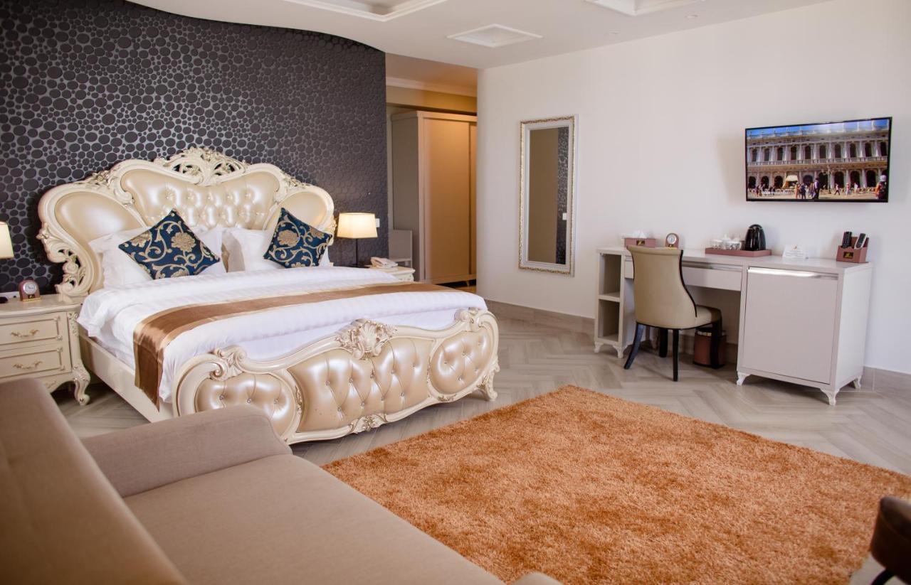 Grand Blue Fafa Resort & Spa Durres Exterior photo