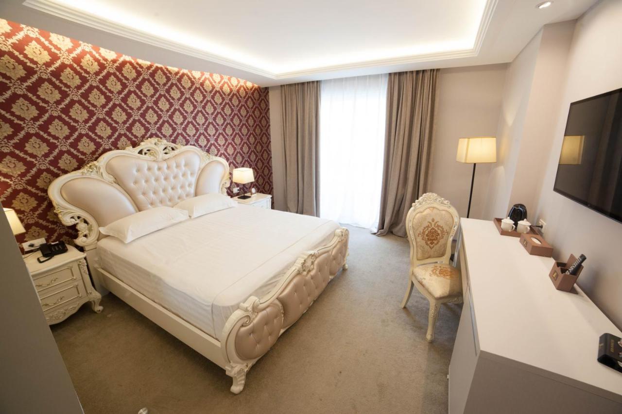 Grand Blue Fafa Resort & Spa Durres Exterior photo